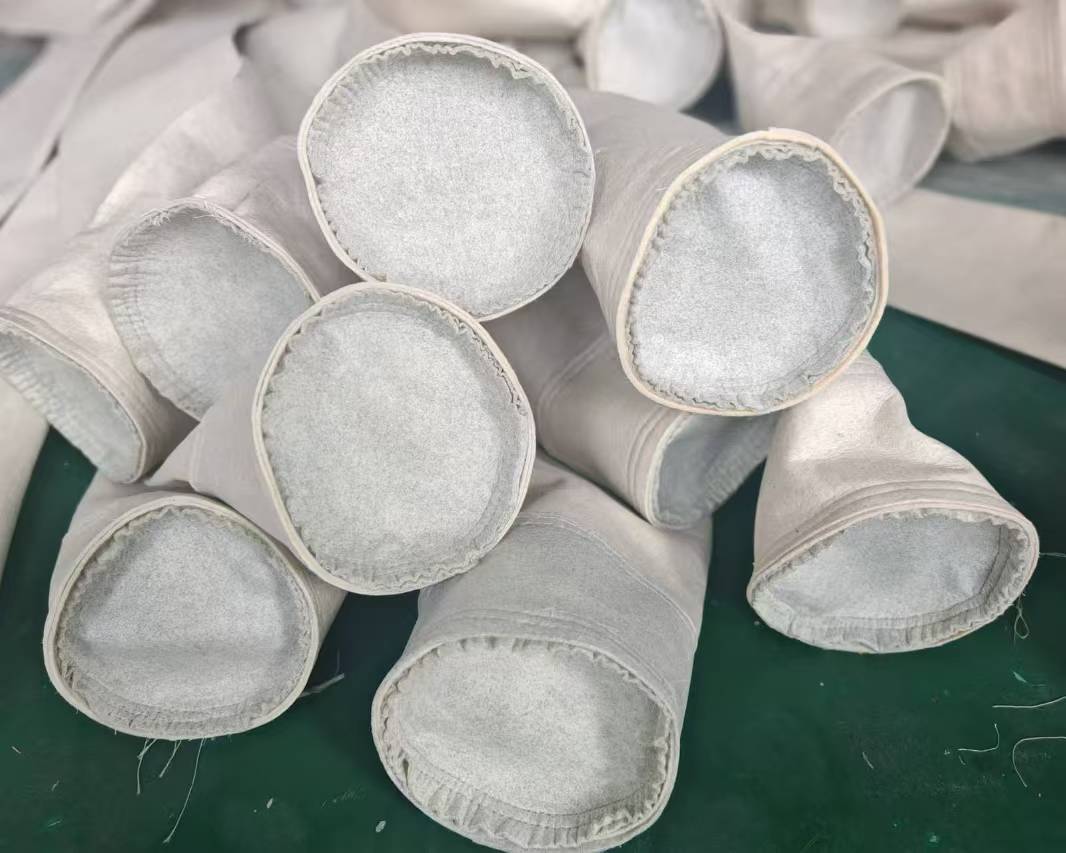 1729841088138979.jpg 5c60010ad5c704ea2d7bbf49218760a.jpg