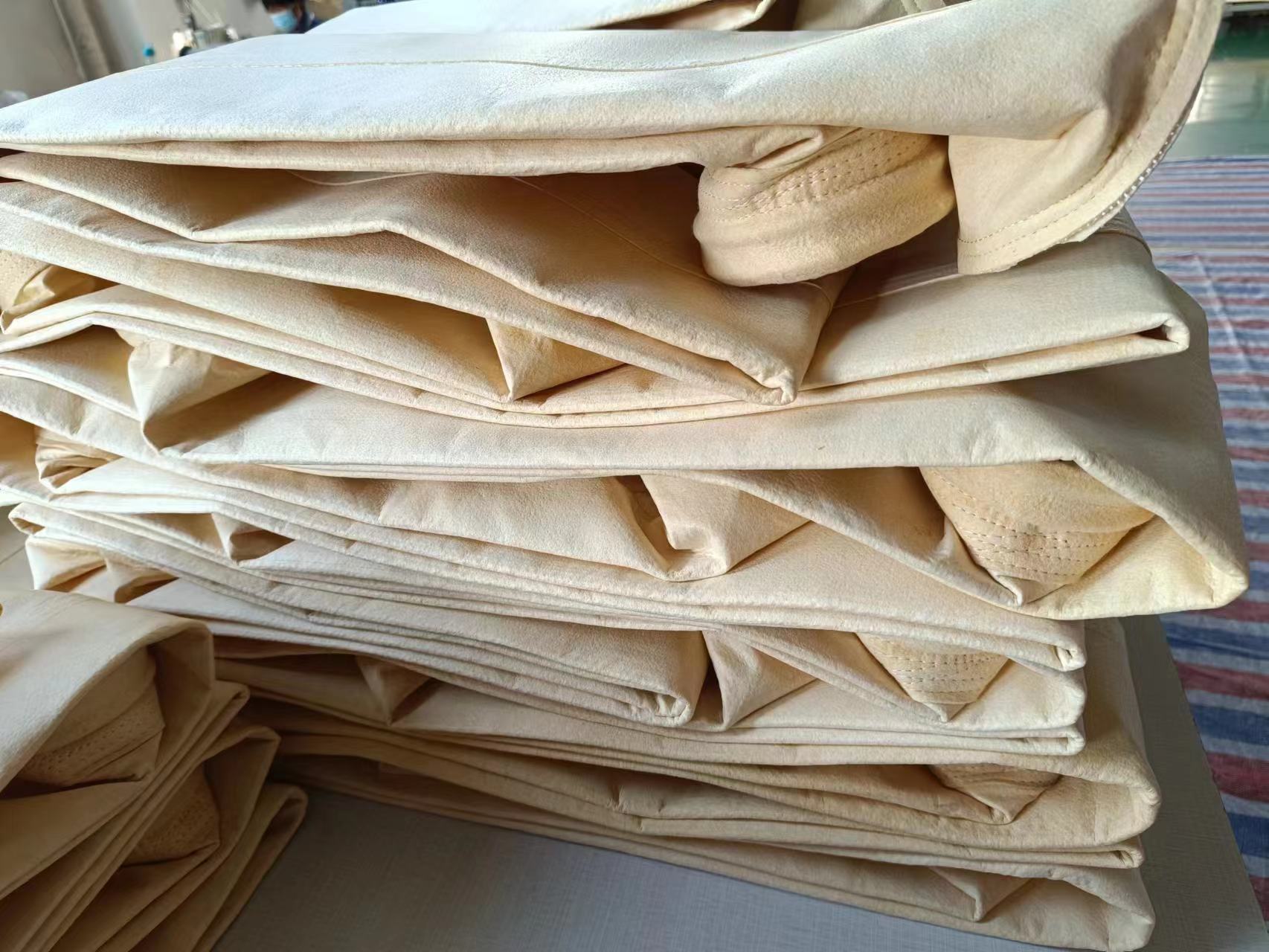 鑫泉環(huán)保材料滌綸濾袋的性能