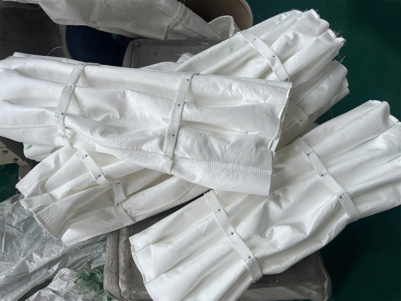 覆膜滌綸褶皺濾袋